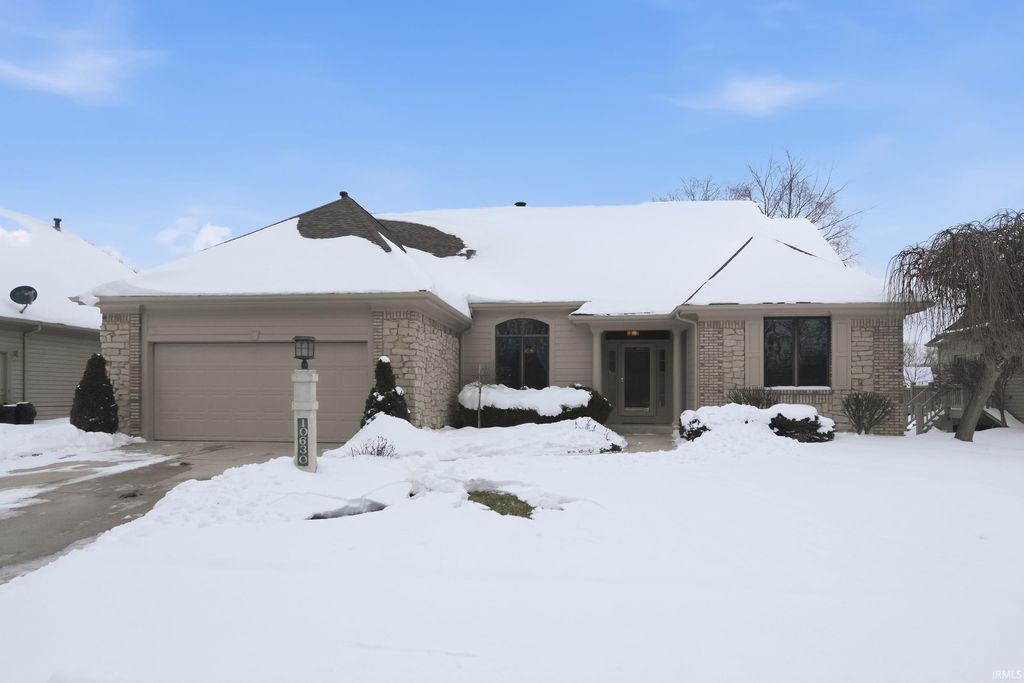 Photo of 10630 Maple Springs Cove, Fort Wayne, IN 46845 (MLS # 202603236)