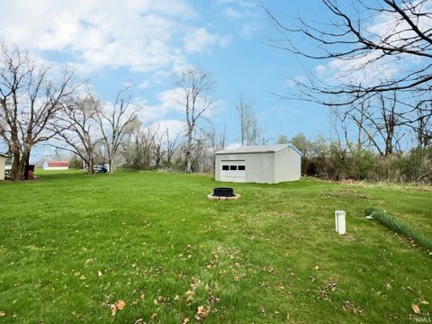 Tiny photo for 700 W Bellefountaine Road, Pleasant Lake, IN 46779 (MLS # 202612748)