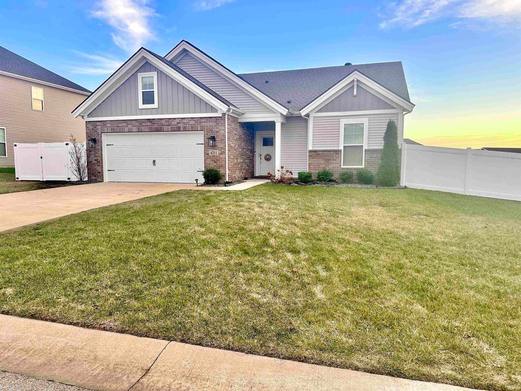 Photo of 4211 Hornby Lane, Evansville, IN 47725 (MLS # 202549196)