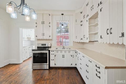 Tiny photo for 105 S SYCAMORE Street, Galveston, IN 46932 (MLS # 202543025)