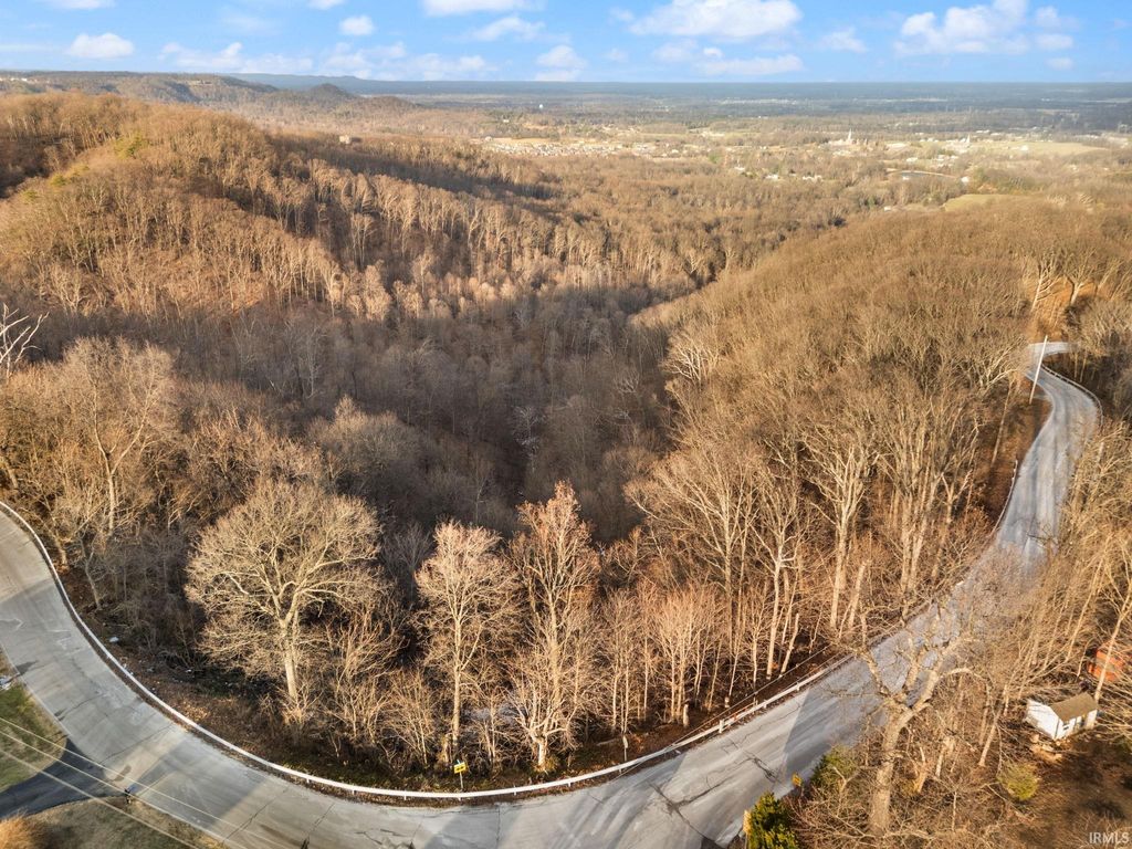 Photo of 0 N Skyline Drive, New Albany, IN 47150 (MLS # 202549258)