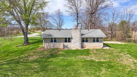 Tiny photo for 5981 S Sexton Springs Rd Rd, Springville, IN 47462 (MLS # 202612922)