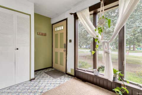 Tiny photo for 434 N Harding Avenue, Mishawaka, IN 46544 (MLS # 202632770)