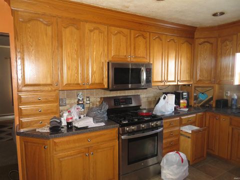 Tiny photo for 460 S ELM Streets, Bunker Hill, IN 46914 (MLS # 202602651)