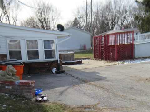 Tiny photo for 460 S ELM Streets, Bunker Hill, IN 46914 (MLS # 202602651)