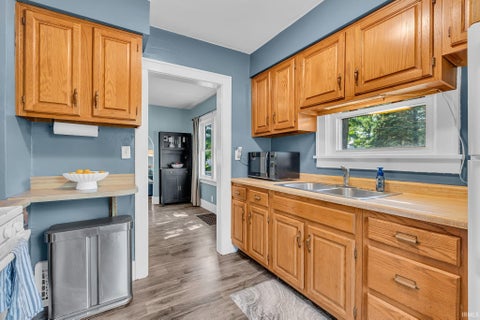 Tiny photo for 1100 King Street, Lafayette, IN 47905 (MLS # 202629154)
