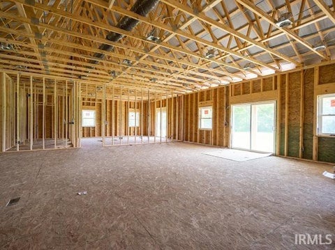 Tiny photo for 8223 E 100 S, Marion, IN 46953 (MLS # 202631670)