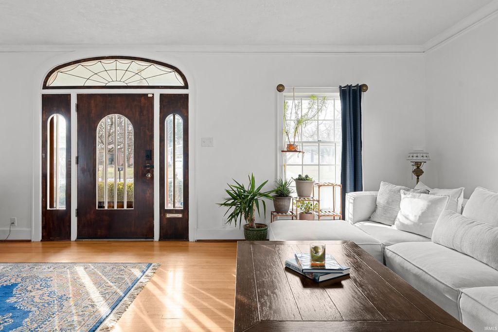 Photo of 2706 W Petty Road, Muncie, IN 47304 (MLS # 202611764)