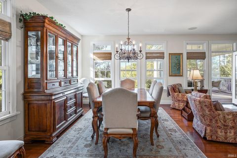 Tiny photo for 864 Commodores Circle, Lafayette, IN 47909 (MLS # 202537220)
