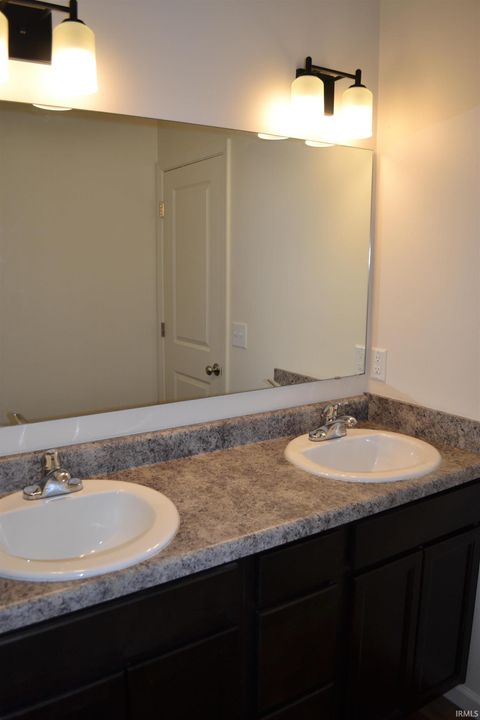 Tiny photo for 420 Wallingford Street, Lafayette, IN 47905 (MLS # 202620193)