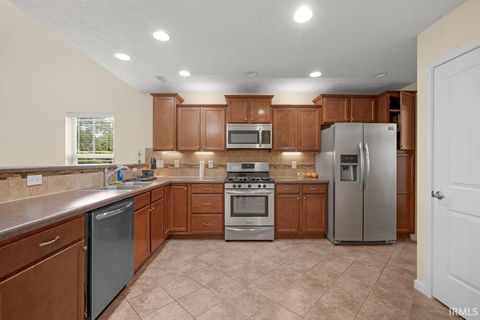 Tiny photo for 3201 MORROW Drive, Kokomo, IN 46902 (MLS # 202601415)