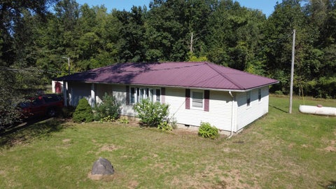 Photo of 2032 E 300 N, Rochester, IN 46975 (MLS # 202640466)