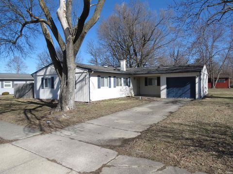 Photo of 2102 Cannon Circle, Peru, IN 46970 (MLS # 202605978)