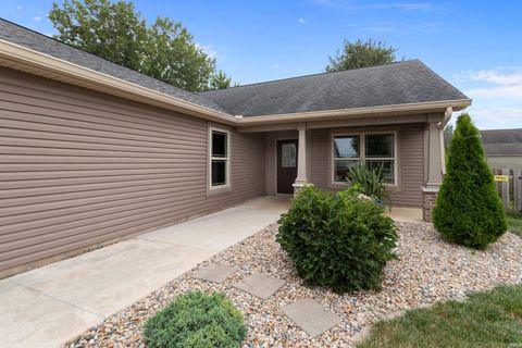 Tiny photo for 2459 SCHICK Drive, Kokomo, IN 46902 (MLS # 202628621)