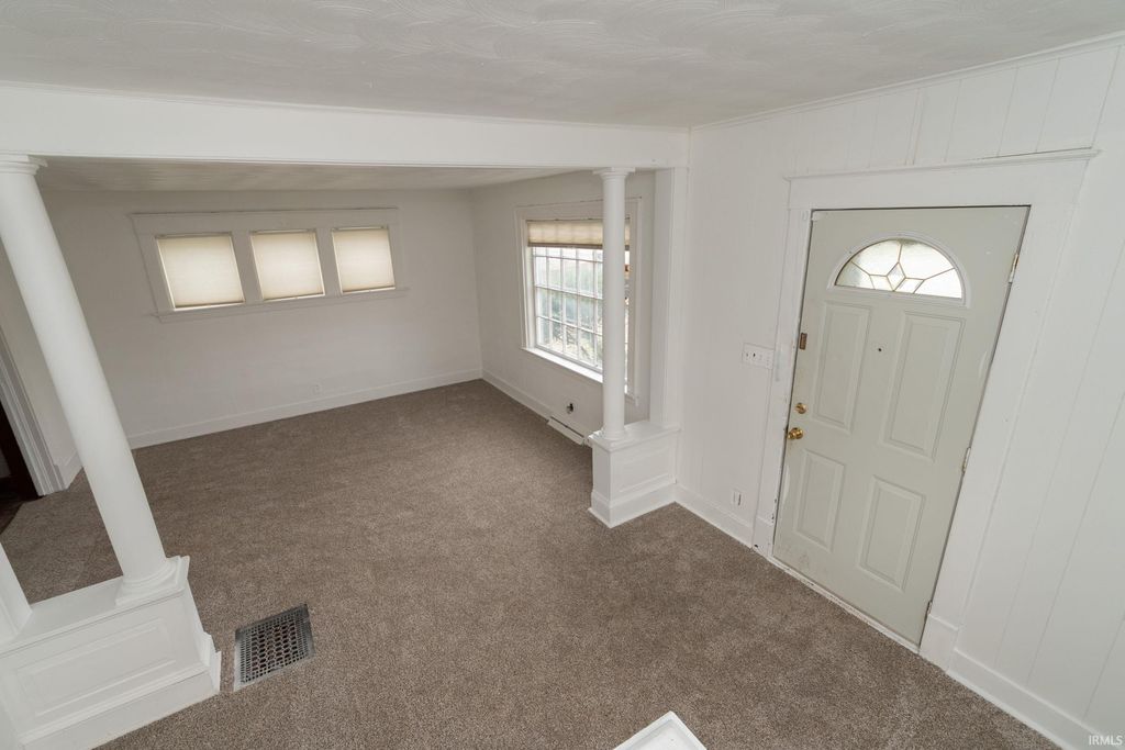 Photo of 2518 Rogers Street, South Bend, IN 46628 (MLS # 202609126)