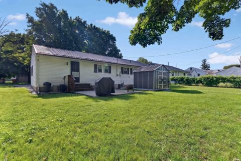 Tiny photo for 505 Turner Terrace, Walton, IN 46994 (MLS # 202626460)
