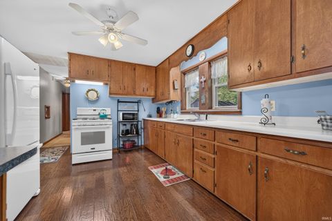 Tiny photo for 505 Turner Terrace, Walton, IN 46994 (MLS # 202626460)
