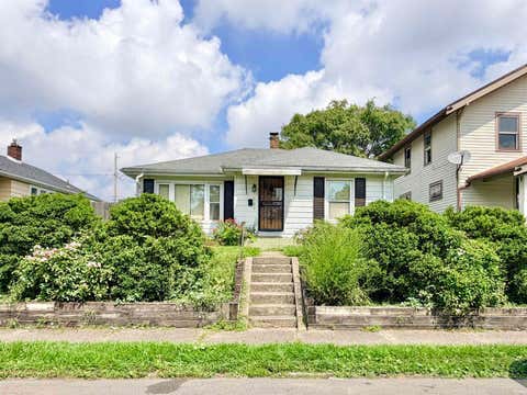 Photo of 1023 Shore Drive, Fort Wayne, IN 46805 (MLS # 202635330)