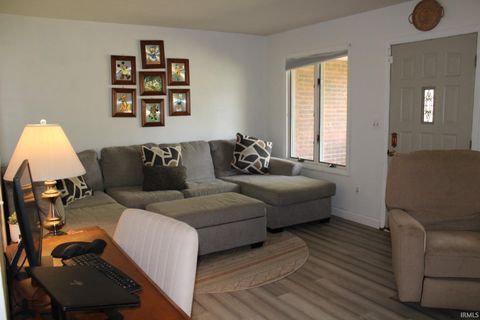 Tiny photo for 5638 E 400 n Road, Monticello, IN 47960 (MLS # 202542418)