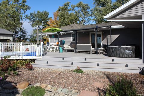 Tiny photo for 5638 E 400 n Road, Monticello, IN 47960 (MLS # 202542418)