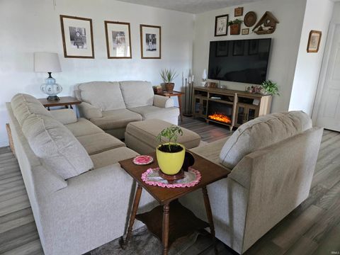 Tiny photo for 5638 E 400 n Road, Monticello, IN 47960 (MLS # 202542418)