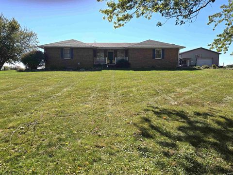 Photo of 5638 E 400 n Road, Monticello, IN 47960 (MLS # 202542418)
