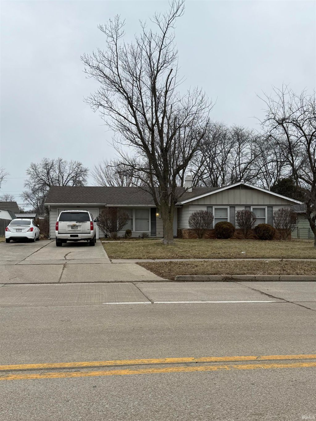 Photo of 930 Lower Huntington Road, Fort Wayne, IN 46809 (MLS # 202602161)