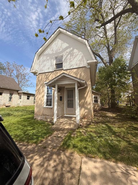 Photo of 614 N Courtland Avenue, Kokomo, IN 46901 (MLS # 202615217)