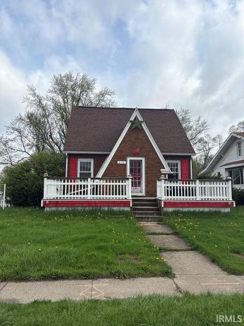 Photo of 216 W Lincolnway Street, Osceola, IN 46561 (MLS # 202613379)