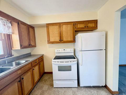 Tiny photo for 10 Longview Terrace, Lafayette, IN 47904 (MLS # 202602349)