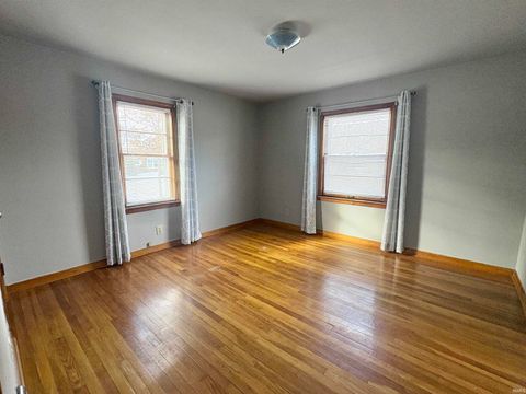 Tiny photo for 10 Longview Terrace, Lafayette, IN 47904 (MLS # 202602349)
