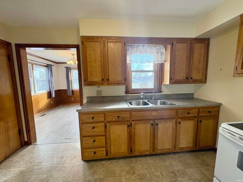 Tiny photo for 10 Longview Terrace, Lafayette, IN 47904 (MLS # 202602349)