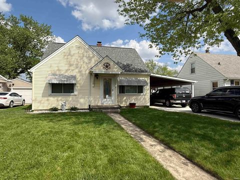 Photo of 1210 MIX Avenue, Decatur, IN 46733 (MLS # 202614708)