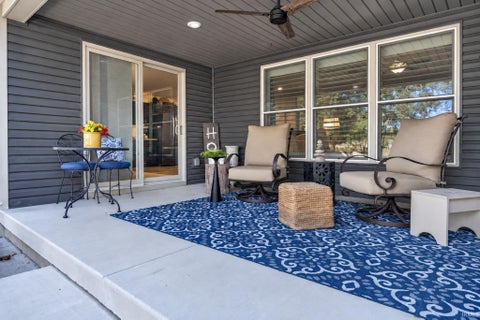 Tiny photo for 1913 N SANDAL WOOD Drive, Yorktown, IN 47396 (MLS # 202641932)
