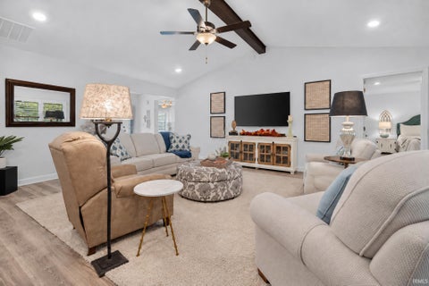 Tiny photo for 1913 N SANDAL WOOD Drive, Yorktown, IN 47396 (MLS # 202641932)