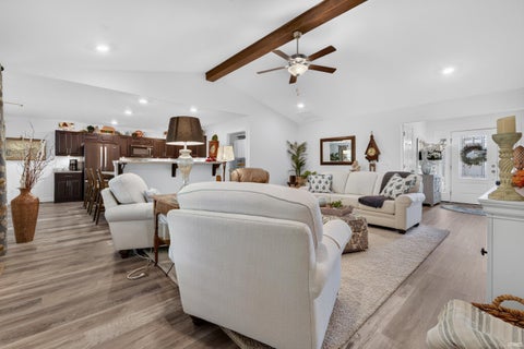 Tiny photo for 1913 N SANDAL WOOD Drive, Yorktown, IN 47396 (MLS # 202641932)