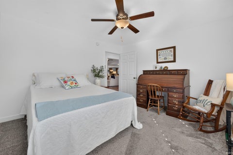 Tiny photo for 1913 N SANDAL WOOD Drive, Yorktown, IN 47396 (MLS # 202641932)