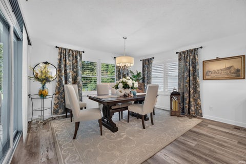 Tiny photo for 1913 N SANDAL WOOD Drive, Yorktown, IN 47396 (MLS # 202641932)