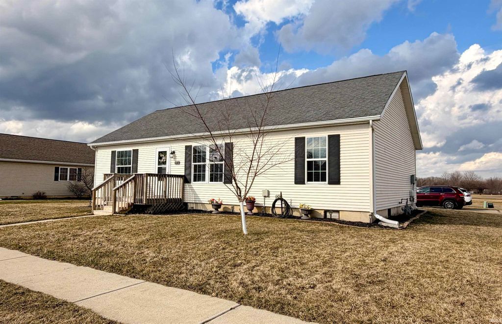 Photo of 975 Ohio Street, Plymouth, IN 46563 (MLS # 202607359)