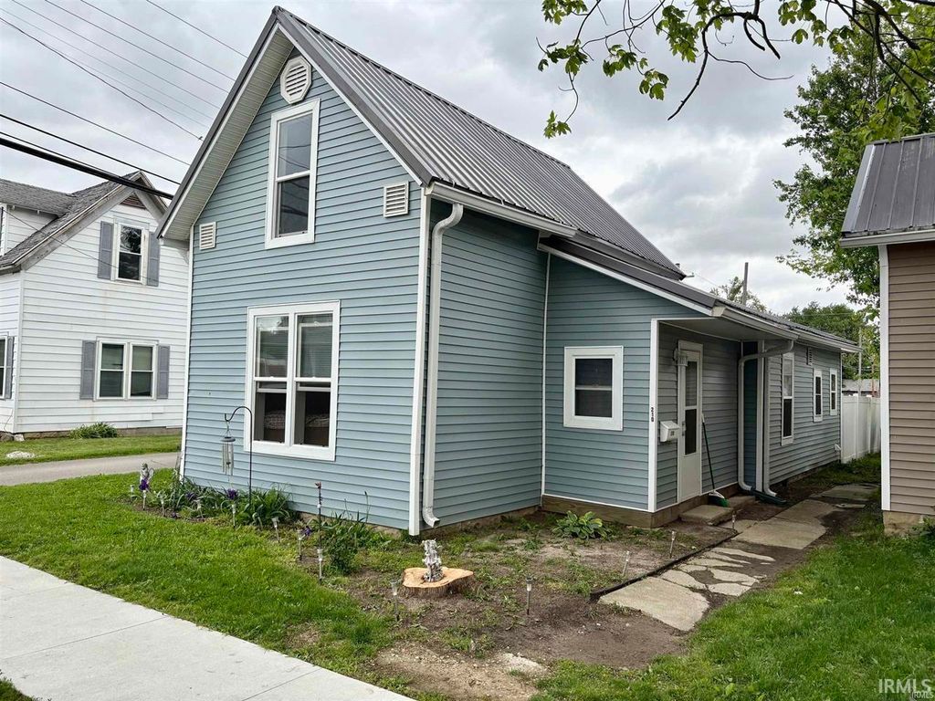 Photo of 210 W Jay Street, Dunkirk, IN 47336 (MLS # 202626930)