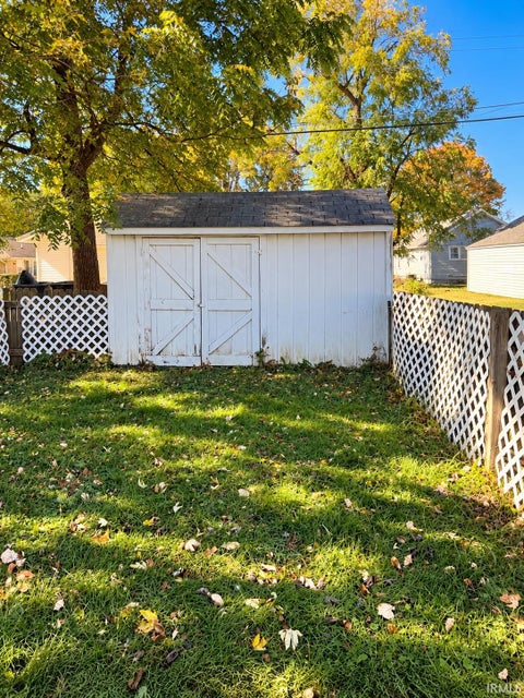 Tiny photo for 1313 S Delphos Street, Kokomo, IN 46902 (MLS # 202643572)