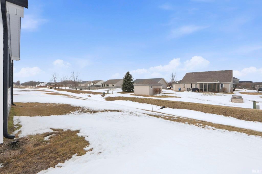 Photo of 1372 Marsh Deer Run, Huntertown, IN 46748 (MLS # 202604931)
