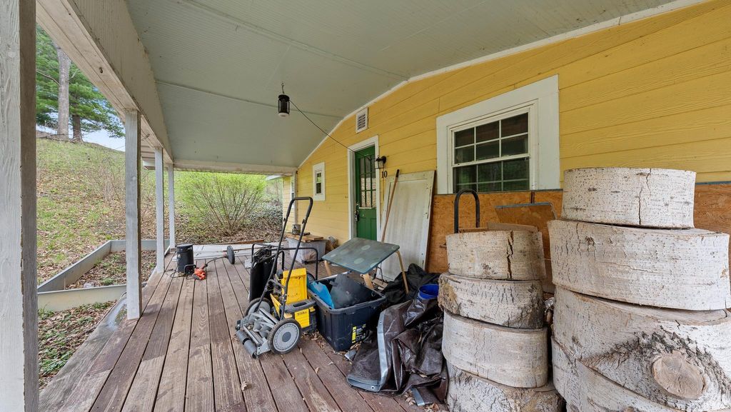 Photo of 10 N Pike Road Rd, Springville, IN 47462 (MLS # 202611378)