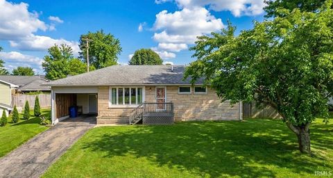 Photo of 110 Edgewood Drive, Bedford, IN 47421 (MLS # 202605722)