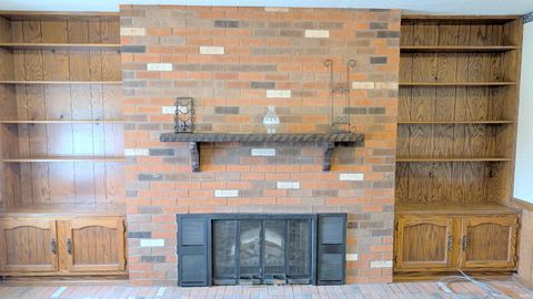 Tiny photo for 219 N Union Street, Bluffton, IN 46714 (MLS # 202610096)