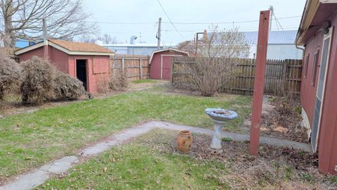 Tiny photo for 219 N Union Street, Bluffton, IN 46714 (MLS # 202610096)