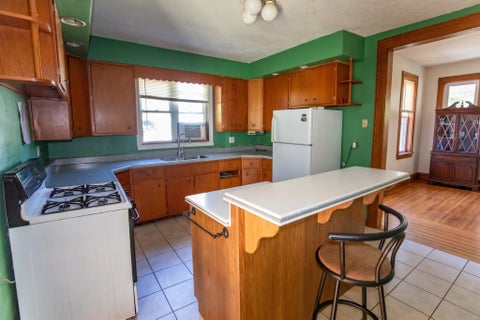 Tiny photo for 600 Fulton Street, Rochester, IN 46975 (MLS # 202642325)