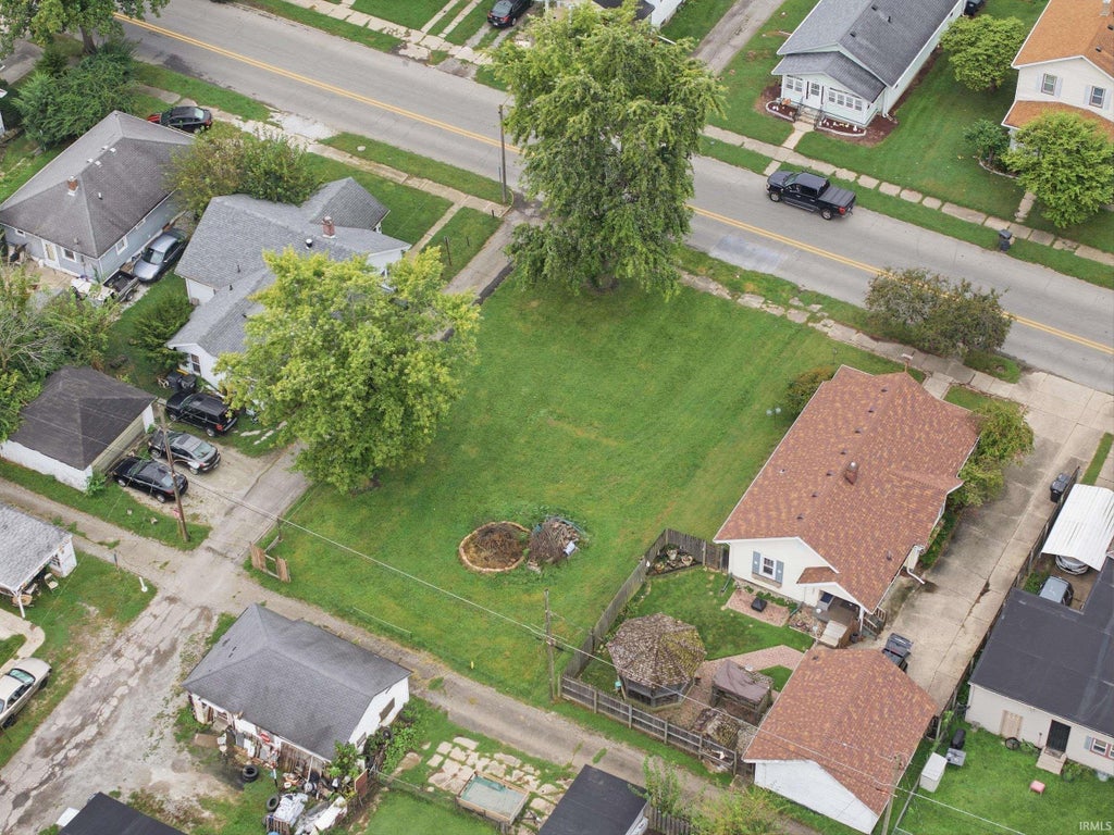 Photo of 2728 Brown Street, Anderson, IN 46016 (MLS # 202639656)