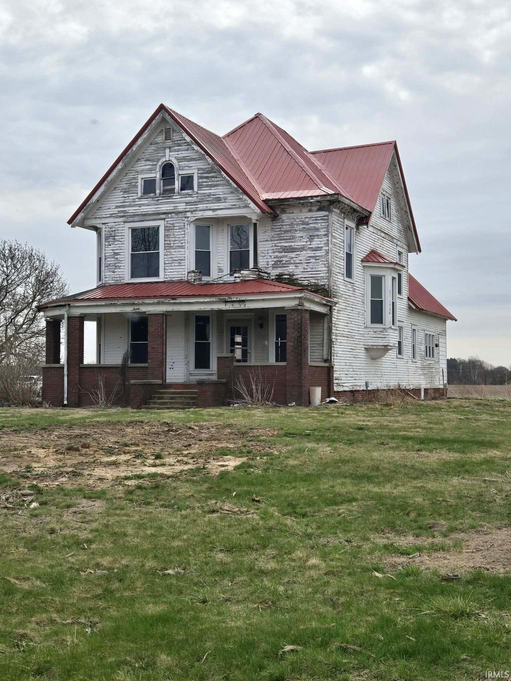 Photo of 3443 E. US Highway 136 Road, Hillsboro, IN 47949 (MLS # 202608961)