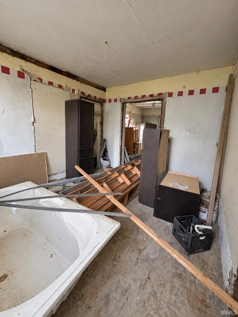 Tiny photo for 115 12th Street, Logansport, IN 46947 (MLS # 202637492)